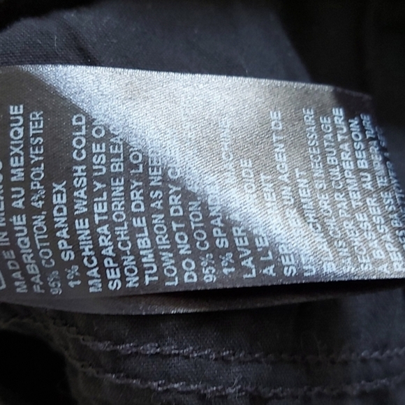 NWOT BDG Jean Pin Up Super High Rise Black Shorts. Size 25 - Picture 10 of 10